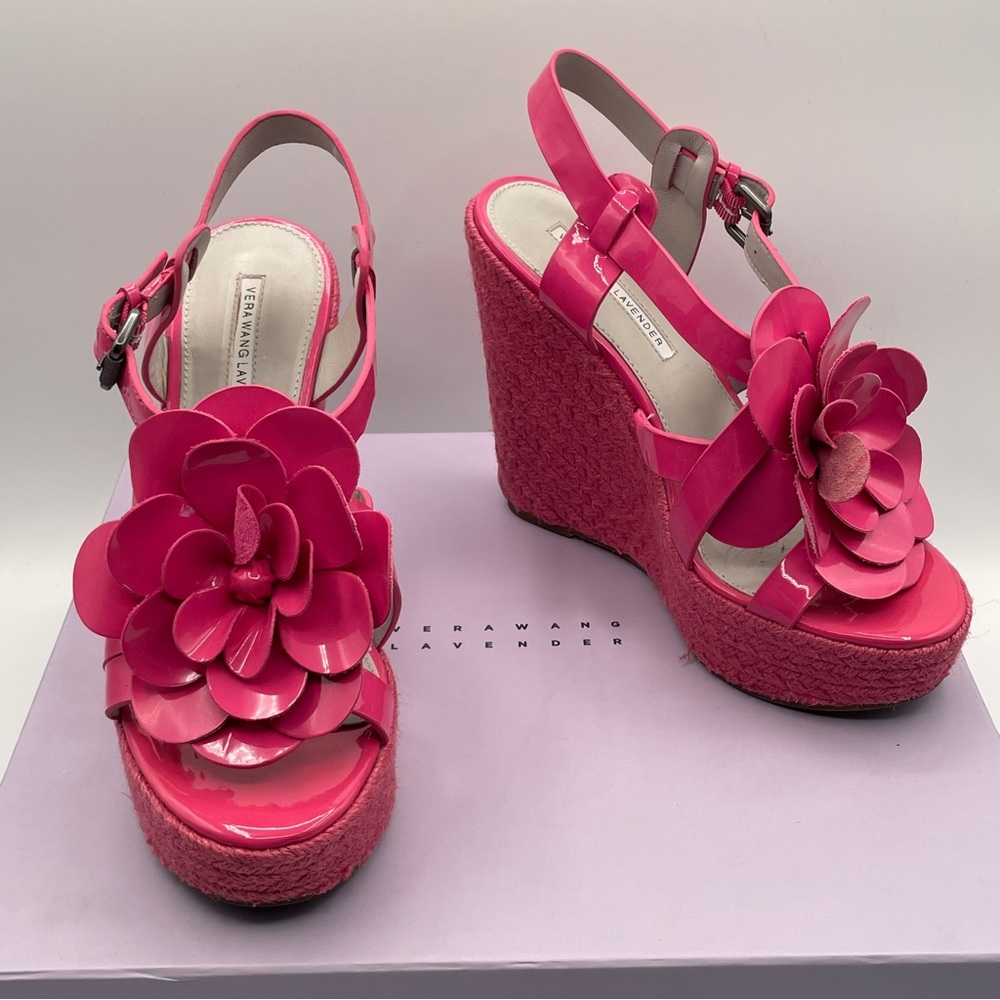 Vera Wang Lavender Penny WedgeEspadrilles 5.5”Sandal Floral PinkPatent Woman 7.5 - Picture 1 of 11